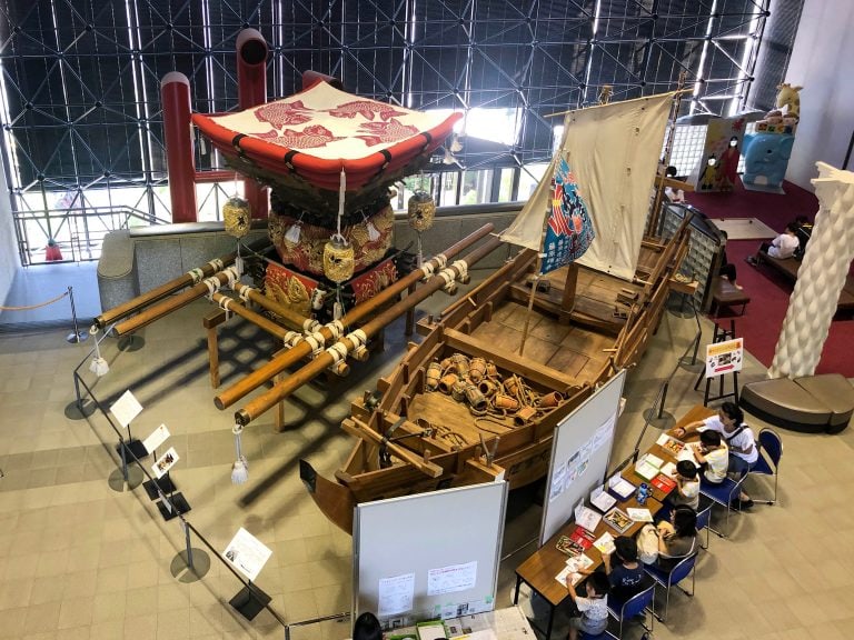 明石市立文化博物館