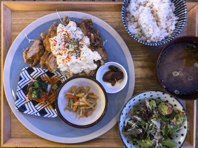 Kobe Restaurants and Bars