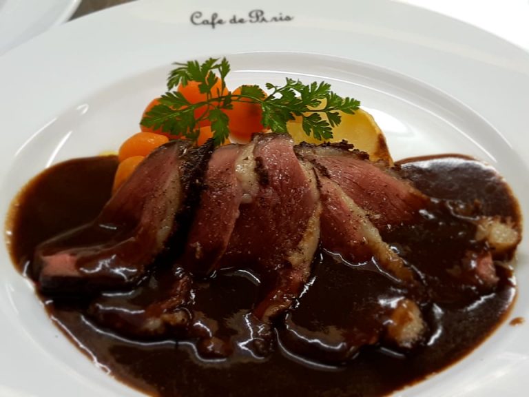 Kobe Restaurants and Cafes