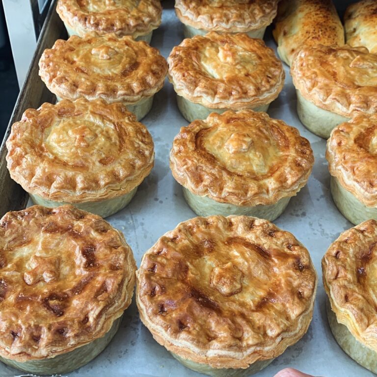 Grumpy Kitchen Pie Shop Kobe