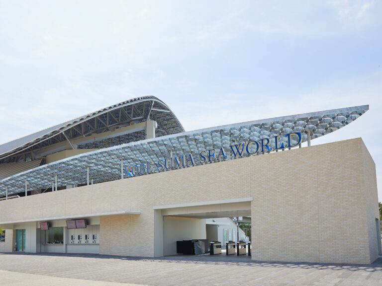 sea world entrance 768x576